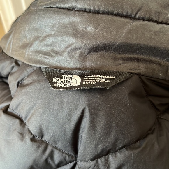 The North Face Flare 550 Goose Down Short Black Puffer Zip Up Ski Jacket, sz XS - Picture 15 of 16